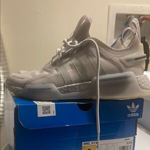 Adidas NMD V3 Women's Shoes - Gray